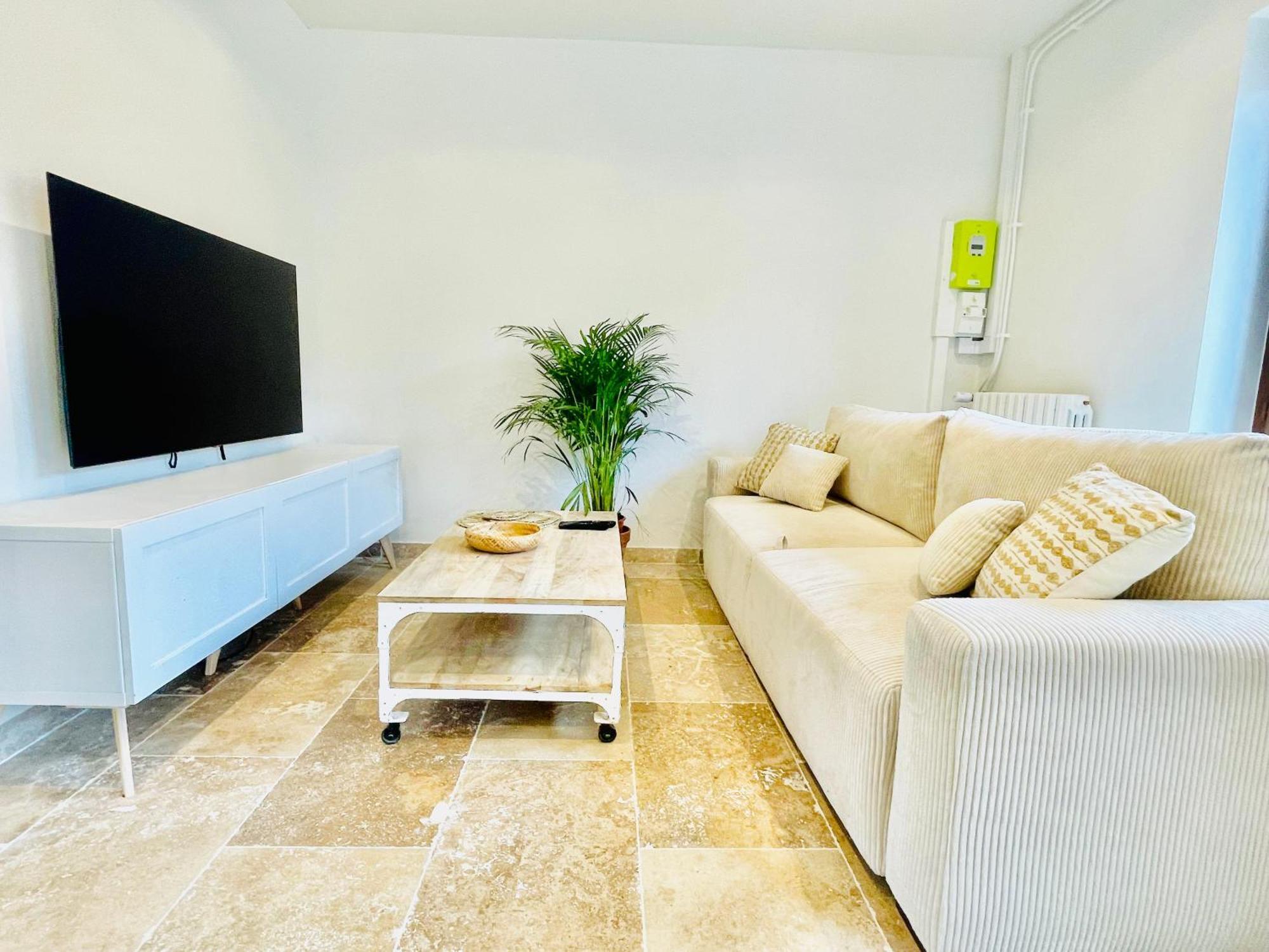 Bubble Lh Urban Oasis Holiday home